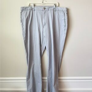 Vineyard vines gray men’s chino pants size 42 x 32